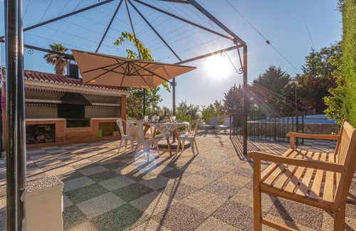 Niguelas House | Gorgeous home in Nigüelas with WiFi