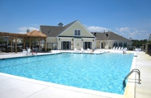 Bayside House | Gorgeous Home in OC: Pools, Kayak, Fishing Pier, 5min to beach & Boardwalk, Golf
