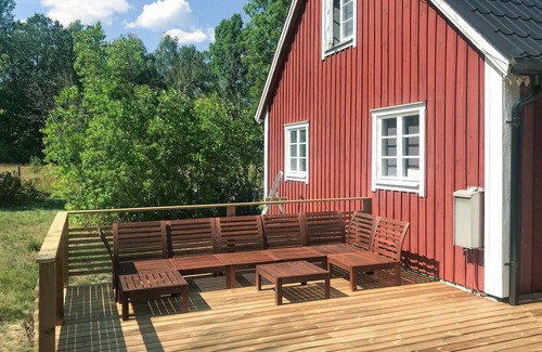 Olofstrom House | Gorgeous home in Olofström with WiFi