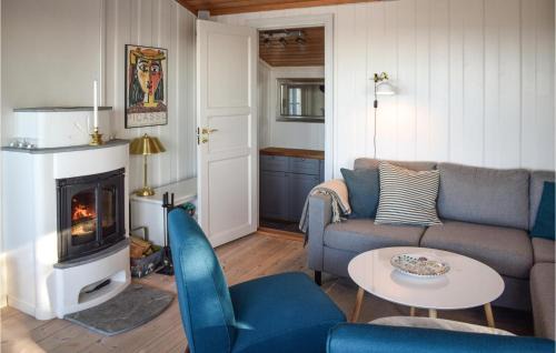 Vestby House | Gorgeous Home In Son With Kitchen
