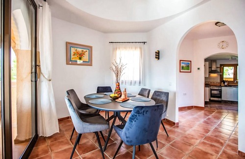 Turre House | Gorgeous home in Turre