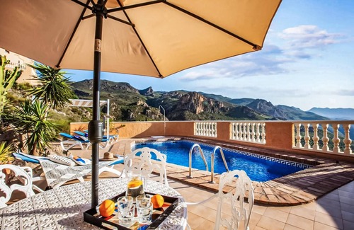 Turre House | Gorgeous home in Turre