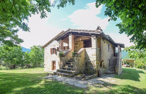 Umbertide House | Gorgeous home in Umbertide with WiFi