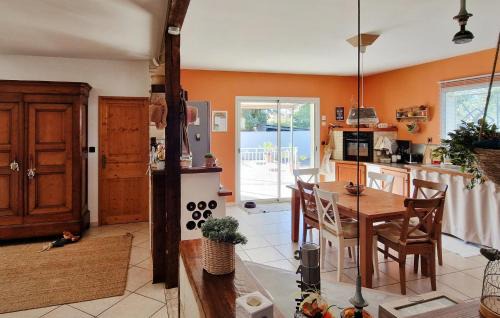 Vias House | Gorgeous Home In Vias