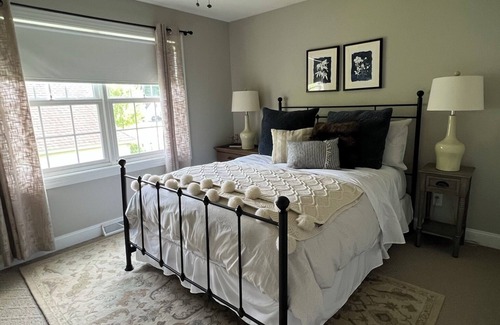 Saratoga Springs House | Gorgeous home close to track- Pool and Lake access