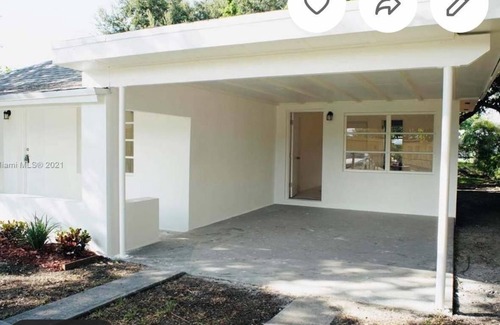 Opa-Locka House | Gorgeous house with AC in vibrant Opa-locka