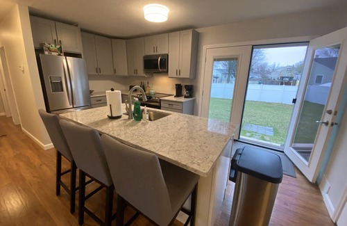 New North End House | Gorgeous house with privacy fence
