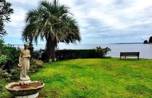 Santee House | Gorgeous Lake Front Home - Stunning Views and Sunrise over the Water