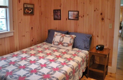 Lyme Center Cottage | Gorgeous Lakefront, Beach, Spacious Grounds, Pet Friendly/Hanover Area