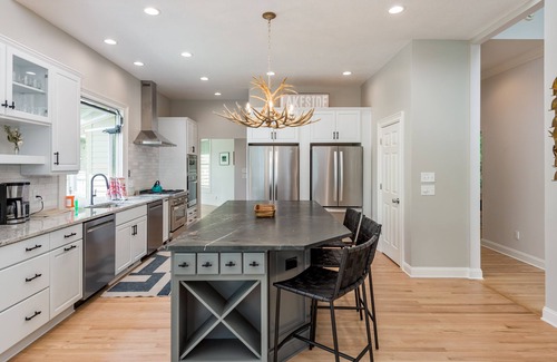 Lake Lure House | Gorgeous lakefront home with mountain sunset views & hot tub!