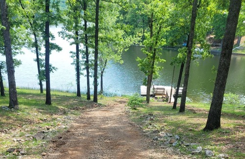 Hardy House | Gorgeous Lakefront Home in Hardy!