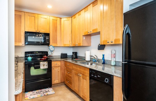 Columbia Heights Apartment | Gorgeous Modern Serviced Apartment