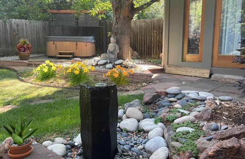 South Boulder House | Gorgeous Modern Zen Retreat - 4BR Boulder Home w/Hot Tub & Trails