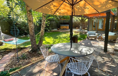 South Boulder House | Gorgeous Modern Zen Retreat - 4BR Boulder Home w/Hot Tub & Trails