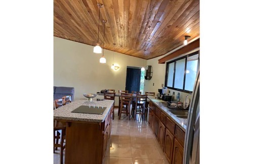 Sierra House | Gorgeous Mountain Home With Impressive Views!