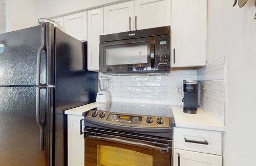Sandestin Condo | Gorgeous multi unit w full kitchen, shared pool and easy beach access