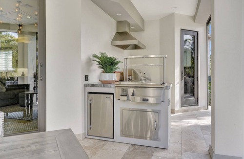 Moorings House | Gorgeous Naples Estate 3 miles from the beach-near Old Naples & 5th Ave