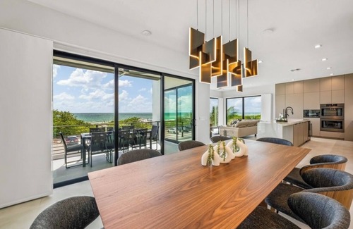 Bradenton Beach House | Gorgeous New Beachfront house! Incredible views and rooftop deck!