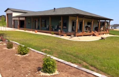 North Spearfish House | Gorgeous New home close to Downtown Spearfish
