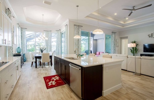 East Naples House | Gorgeous New Pool Home-Isles of Collier Preserve-Minutes to Downtown & Beach-2 Master Suites