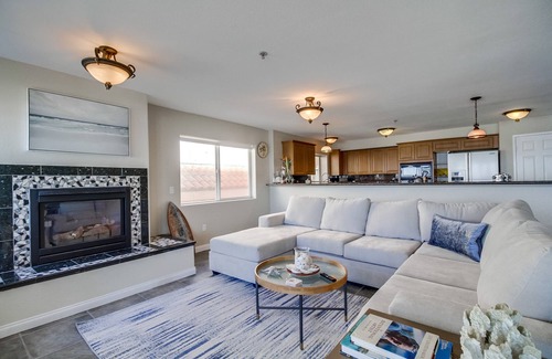 Imperial Beach Condo | Gorgeous Oceanfront 3bd/3bth in the Heart of Imperial Beach! Two Huge Balconies!
