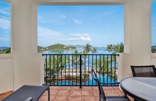 Nazareth Villa | Gorgeous Oceanfront Villa