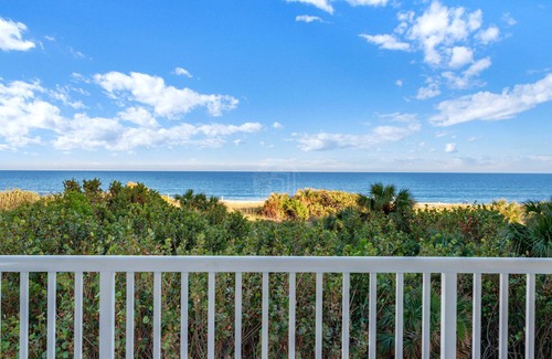 Cocoa Isles Condo | Gorgeous Oceanfront Resort - Very Clean - Updated - Great Pool and Activities