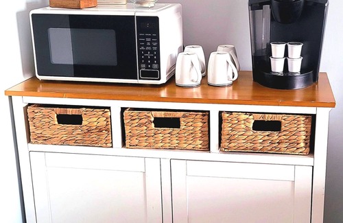 East Daytona Apartment | GORGEOUS OCEANVIEW with balcony and pool!