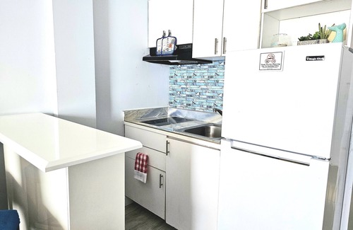 East Daytona Apartment | GORGEOUS OCEANVIEW with balcony and pool!