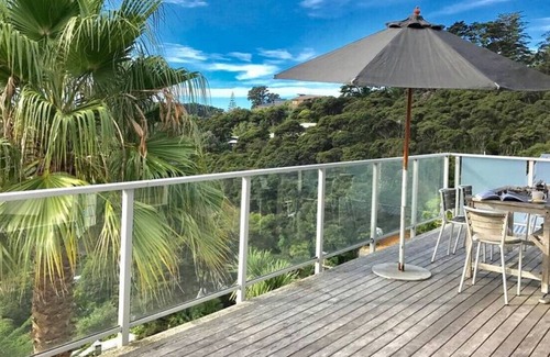 Palm Beach Apartment | Gorgeous one bedroom Villa
