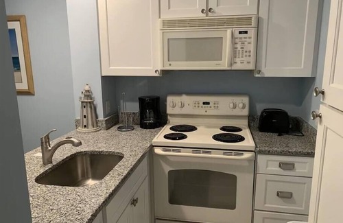 Myrtle Beach Apartment | Gorgeous One Bedroom Ocean Creek Condo