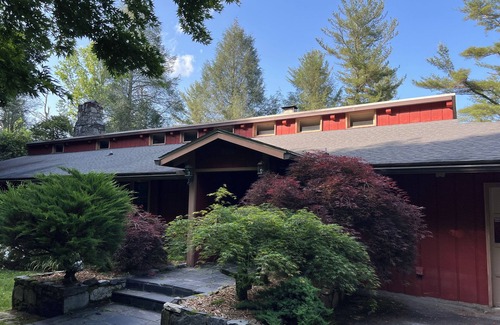 Zirconia House | Gorgeous one-of-a-kind mountain cabin in WNC on spectacular property.