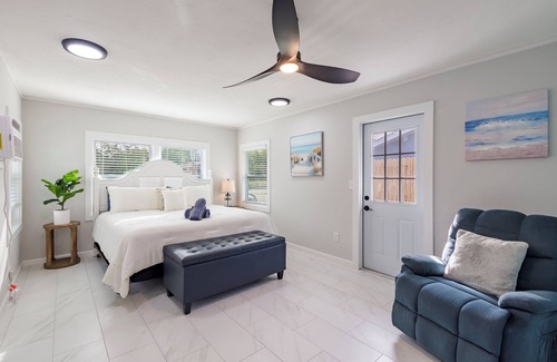 Park East House | Gorgeous Pool Home Minutes to Downtown/Beaches