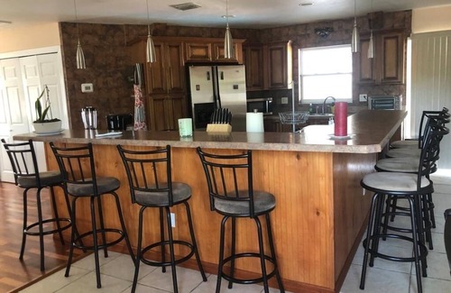 South Venice House | Gorgeous Pool house 5 min from the beach, shopping and restaurants I