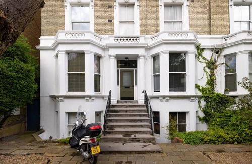 St. Helen's Apartment | Gorgeous Portobello & Notting Hill