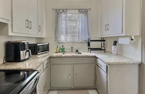 Prattville House | Gorgeous Prattville 2bed 1bath
