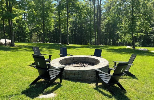 Great Barrington House | Gorgeous Private Contemporary WALK TO TOWN!