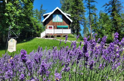 Kalispell Cottage | Gorgeous Property Located Just 30 Minutes From Glacier National Park