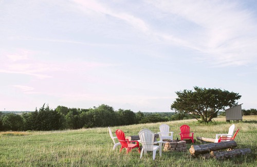 McLennan County House | Gorgeous Ranch House on 18 acres