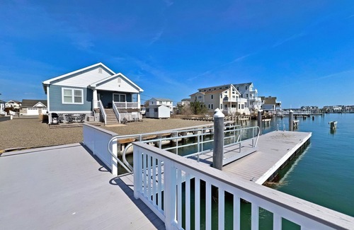 Cape May Court House House | Gorgeous Recently Renovated Bayfront Home with a Boatslip!