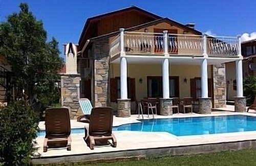 Dalyan City Center Villa | Gorgeous riverside villa
