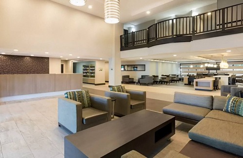 Alpharetta House | Gorgeous Room for Groups! Free Breakfast