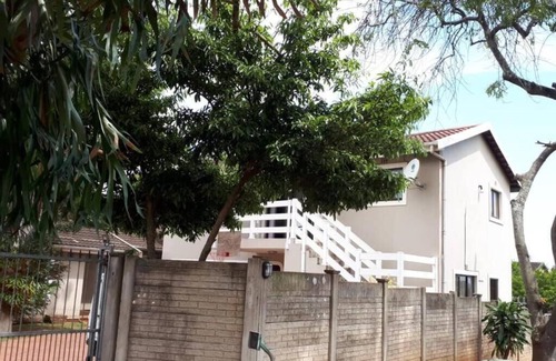 Durban North Cottage | Gorgeous Self Catering Cottage off Umhlanga Rocks