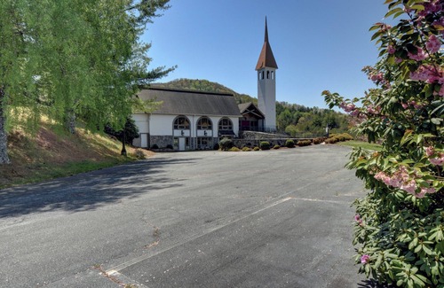 Sky Valley Cabin | Gorgeous Sky Valley Mtn Retreat! Golf-Swim-Hike!