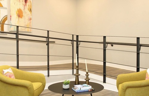 St. Peters Condo | Gorgeous & Spacious 1b/1b Condo +24-hr Gym Access +Great Location +Nearby Food