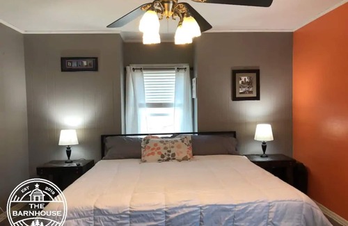 Grandville House | Gorgeous & Spacious #Barnhouse for the Whole Fam!