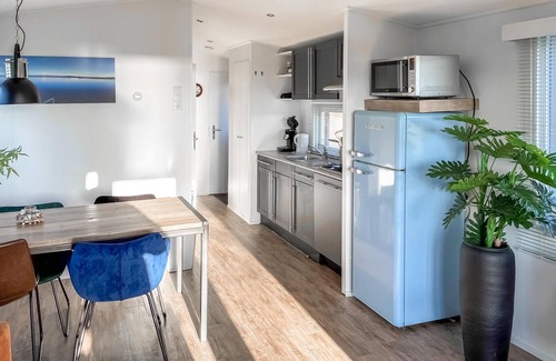 Lauwersoog House | Gorgeous (sta)caravan in Lauwersoog