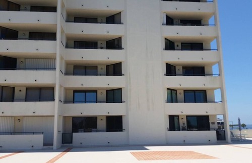 Hudson Condo | GORGEOUS SUNSETS On The Gulf Of Mexico