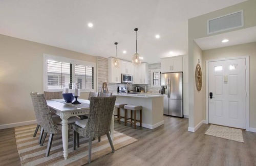 Palm Beach Gardens House | Gorgeous Townhome in the Heart of PGA National Resort & Spa w/Private Entrance