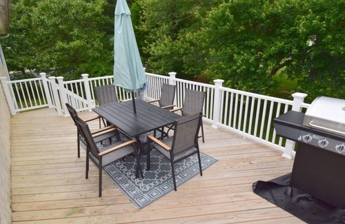 Bonnet Shores House | Gorgeous, updated home in Bonnet Shores